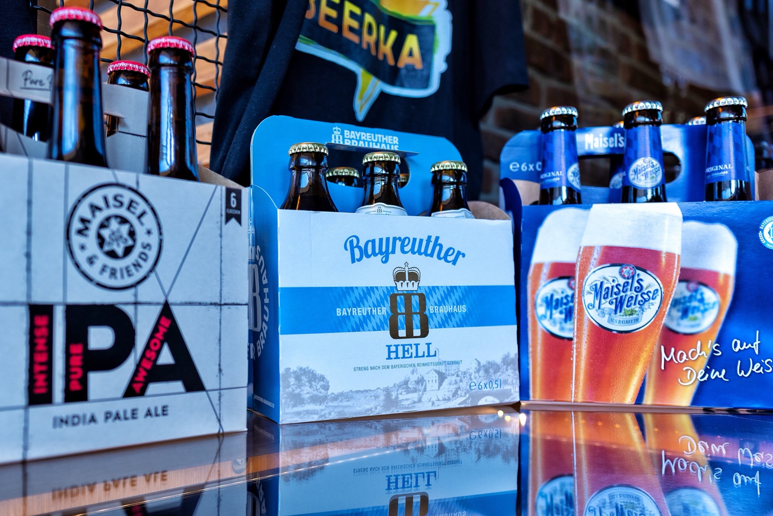 Maisel & Friends, Bayreuther Hell and Maisel’s Weisse beer packs